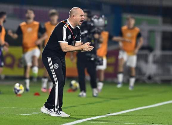 Germany v Burkina Faso: Round of 32- FIFA U-17 World Cup Qatar 2025 Marc-Patrick Meister, head coach of Germany,reacts during the FIFA U-17 World Cup Qatar 2025 Round of 32 match between Germany and Burkina Faso in Doha, Qatar, on November 15, 2025. DOHA Qatar Copyright: xNOUSHADxTHEKKAYILx