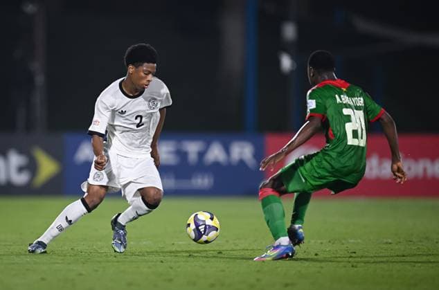 Football, Junior U 17 World Cup 2025 Doha Qatar Round of 16 15 11 2025 Match 83 Germany Burkina Faso Nebe Sirak Domnic left, Germany v Alassana Bagayogo right, Burkina Faso