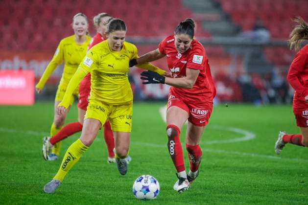Top football series 2025 Brann Bodo Glimt Bergen 20251115 The top league football match between Brann and Bodo Glimt at Brann stadium Photo Silje Katrine Robinson NTB Bergen Norway EDITORIAL USE ONLY RESTRICTED USE FOR BETTING COMPANIES  Copyright: xSiljexKatrinexRobinsonx xNTBx