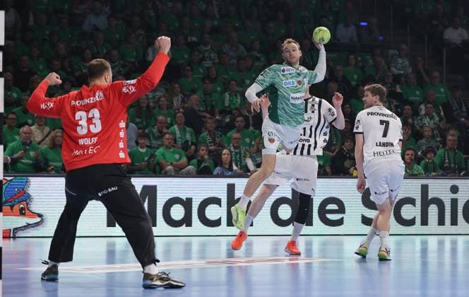 Goalkeeper Andreas Wolff, Mathias Gidsel on the ball duel Match scene Action Sport Handball HBL Bundesliga Men 12 Matchday Season 2025 2026 15 11 2025 Füchse Berlin vs THW Kiel