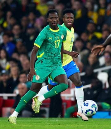 Pape Matar Sarr of Senegal. Brazil v Senegal, International Friendly, Länderspiel, Nationalmannschaft Football, Emirates Stadium, London, UK - 15 Nov 2025London Emirates Stadium United Kingdom EDITORIAL USE ONLY No use with unauthorised audio, video, data, fixture lists, club league logos or live services. Online in-match use limited to 120 images, no video emulation. No use in betting, games or single club league player publications. Copyright: xJamesxMarsh Shutterstockx 15786138cb