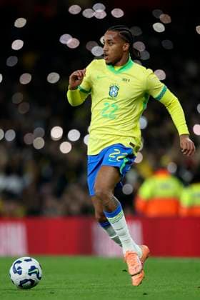 Brazil v Senegal - International Friendly, Länderspiel, Nationalmannschaft Joao Pedro of Brazil on the ball during the international friendly match between Brazil and Senegal at Emirates Stadium on November 15, 2025 in London, England. London Emirates Stadium England United Kingdom Copyright: xNealxSimpson Sportsphoto APLx 14141678
