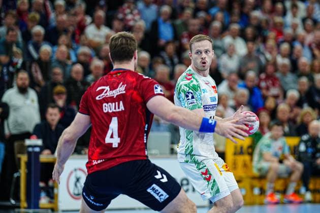 Omar Ingi Magnusson SC Magdeburg, 14 GER, SG Flensburg Handewitt vs SC Magdeburg, Handball, Bundesliga, Matchday 12, Season 2026 2026, 15 11 2025 GER, SG Flensburg Handewitt vs SC Magdeburg, Handball, Bundesliga, Matchday 12, Season 2026 2026, 15 11 2025 Flensburg Copyright: xEibner-Pressefoto MarcelxvonxFehrnx EP_MFN