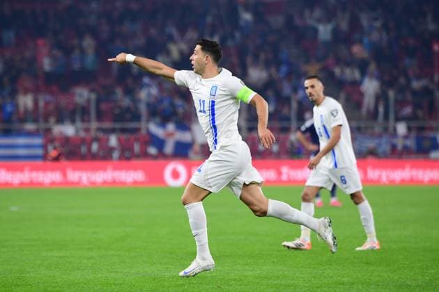 Greece vs Scotland 2026 FIFA World Cup, WM, Weltmeisterschaft, Fussball European Qualifiers - Tasos Bakasetas of Greece celebrate after scoring the 1-0 during the 2026 FIFA World Cup Qualifiers Group C Matchday 9 held at Karaiskakis Stadium, Piraeus, Greece, on November 15, 2025. IMAGO ONE INCH PRODUCTIONS PIRAEUS GREECE Copyright: xOnexInchxProductionsx 6736509