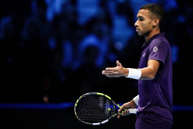 Canada s Felix Auger Aliassime react during the singles semi-finals tennis match of the ATP, Tennis Herren World Tour Finals agains Spain s Carlos Alcaraz at the Inalpi Arena in Turin, Italy - Saturday, Nov. 15, 2025. -  Copyright: xMarcoxAlpozzi LaPressex