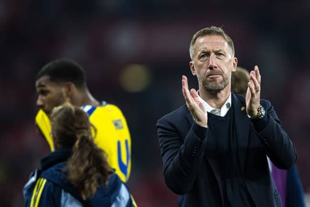 251115 Head coach Graham Potter of Sweden after the FIFA World Cup Qualifier football match between Switzerland and Sweden on November 15, 2025 in Geneva Photo Joel Marklund BILDBYRAN kod JM JM0751 bbeng fotboll football soccer fotball vm kval fifa world cup qualifier schweiz switzerland sverige sverige a swedenbbauto sweden depp  Copyright: JOELxMARKLUND BB251115JM179
