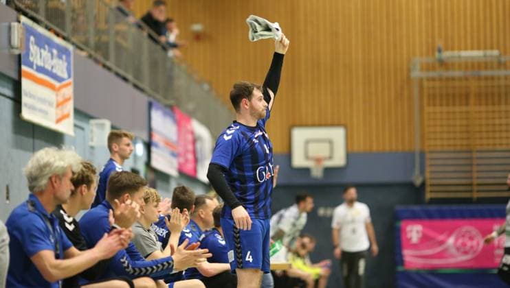 Handball, Season 2025 2026, 3 Liga, Staffel Nord Ost, HG Hamburg Barmbek SV 04 Plauen Oberlosa Kevin Janzen HG celebrates a goal Barmbek Hamburg