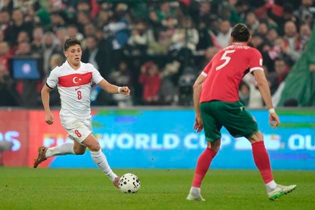 Turkey Faces Bulgaria Qualifier Arda Guler of Turkiye is seen in action during the FIFA World Cup, WM, Weltmeisterschaft, Fussball 2026 Group E Qualification match between Turkey and Bulgaria at the Ataturk Complex Matli Stadium on November 15, 2025 in Bursa, Turkey. Bursa Bursa Turkey Copyright: xGokhanxTanerx