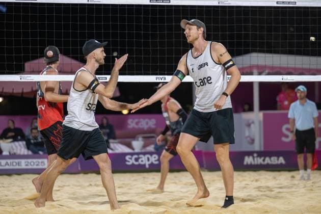 Beach Volleyball World Championships Adelaide, Australia 15 11 2025 ADELAIDE, AUSTRALIA NOVEMBER 15 Clemens Wickler Player 2, GER , Nils Ehlers Player 1 during the Beach Volleyball World Championships at Adelaide on November 15, 2025 in Adelaide, Australia Copyright: xBEAUTIFULxSPORTS PeterxWeberx