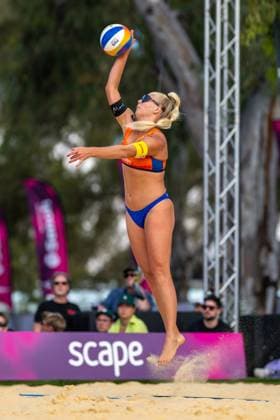 Beach Volleyball World Championships Adelaide, Australia 15 11 2025 ADELAIDE, AUSTRALIA NOVEMBER 15 Raisa Schoon Jersey Nr 2, NED during the Beach Volleyball World Championships at Adelaide on November 15, 2025 in Adelaide, Australia Copyright: xBEAUTIFULxSPORTS PeterxWeberx