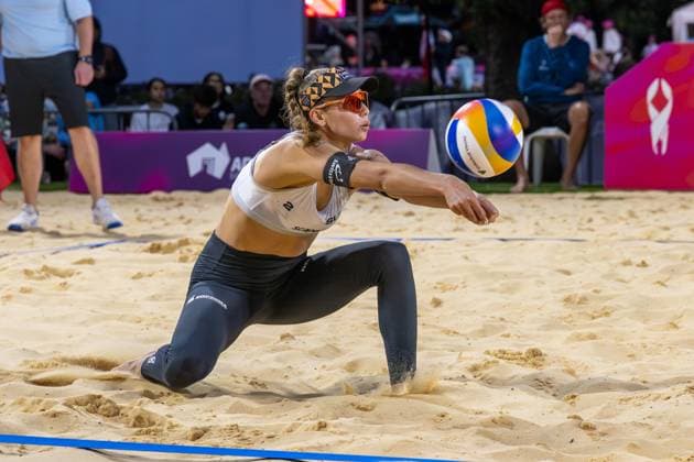 Beach Volleyball World Championships Adelaide, Australia 15 11 2025 ADELAIDE, AUSTRALIA NOVEMBER 15 Leona Kernen Player 2, SUI during the Beach Volleyball World Championships at Adelaide on November 15, 2025 in Adelaide, Australia Copyright: xBEAUTIFULxSPORTS PeterxWeberx