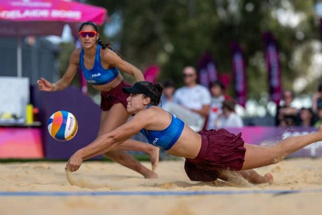 Beach Volleyball World Championships Adelaide, Australia 15 11 2025 ADELAIDE, AUSTRALIA NOVEMBER 15 Aline Chamereau Player 2, FRA , Clémence Vieira Player 1 during the Beach Volleyball World Championships at Adelaide on November 15, 2025 in Adelaide, Australia Copyright: xBEAUTIFULxSPORTS PeterxWeberx