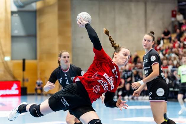 15 11 2025, GER, Handball, Women, Season 2025 2026, Alsco 1 Bl, 8 Matchday, Thueringer HC TuS Metzingen Luca Farago Thueringer HC,19 99947 Bad Langensalza Salza Halle Sporthalle Mehrz Thüringen Germany