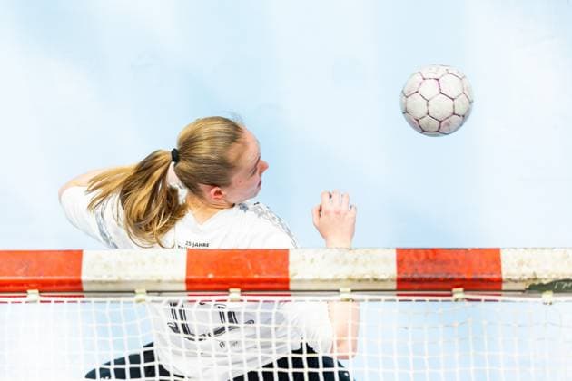 15 11 2025, GER, Handball, Women, Season 2025 2026, Alsco 1 Bl, 8 Matchday, Thueringer HC TuS Metzingen Laura Kuske Thueringer HC,11 99947 Bad Langensalza Salza Halle Sporthalle Mehrz Thüringen Germany