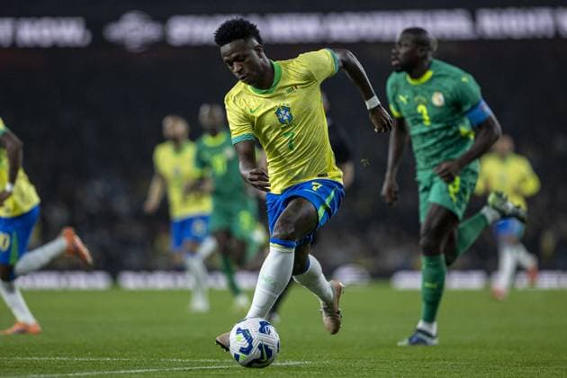 Vinicius Junior of Brazil running with the ball during the International Friendly, Länderspiel, Nationalmannschaft match between Brazil vs Senegal at Emirates Stadium on November 15th,2025 (Photo by Joao Bravo Sports Press Photo) Copyright: xJoaoxBravox Sportspressphoto_SPR62294