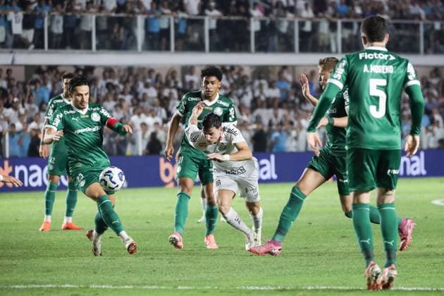 Santos and Palmeiras in the Brazilian Championship Barreal from Santos during a match against Palmeiras in a rescheduled game from the 13th round of the Brazilian Championship, at Vila Belmiro, on the coast of Sao Paulo, this Saturday, the 15th. SANTOS SP BRAZIL Copyright: xMarinaxUezimax