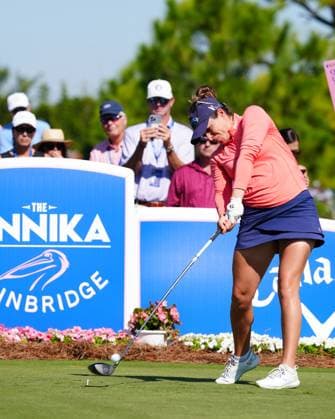 BELLEAIR, FL - NOVEMBER 15: LPGA, Golf Damen golfer Gaby Lopez plays her tee shot on the 4th hole during the third round of The Annika driven by Gainbridge at Pelican on November 15, 2025, at the Pelican Golf Club in Belleair, Florida. (Photo by Brian Spurlock Icon Sportswire). GOLF: NOV 15 LPGA The ANNIKA EDITORIAL USE ONLY Icon251115103