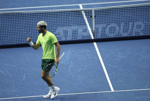 (251116) -- TURIN, Nov. 16, 2025 -- Carlos Alcaraz celebrates a point during the men s singles semifinal match between Carlos Alcaraz of Spain and Felix Auger-Aliassime of Canada at the ATP, Tennis Herren Finals tennis tournament in Turin, Italy, on Nov. 15, 2025. ) (SP) ITALY-TURIN-ATP FINALS-MEN S SINGLES-SEMIFINAL LixJing 