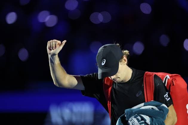 (251116) -- TURIN, Nov. 16, 2025 -- Alex De Minaur reacts after losing the men s singles semifinal match between Jannik Sinner of Italy and Alex De Minaur of Australia at the ATP, Tennis Herren Finals tennis tournament in Turin, Italy, on Nov. 15, 2025. ) (SP) ITALY-TURIN-ATP FINALS-MEN S SINGLES-SEMIFINAL LixJing 
