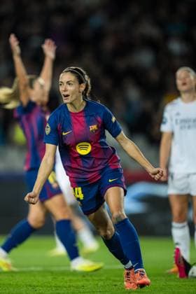 (251116) -- BARCELONA, Nov. 16, 2025 -- Aitana Bonmati of FC Barcelona, Barca celebrates her goal during Liga F match between FC Barcelona and Real Madrid CF in Barcelona, Spain, on Nov. 15, 2025. (Photo by Xinhua) (SP)SPAIN-BARCELONA-FOOTBALL-LIGA F-FC BARCELONA VS REAL MADRID CF JoanxGosa 