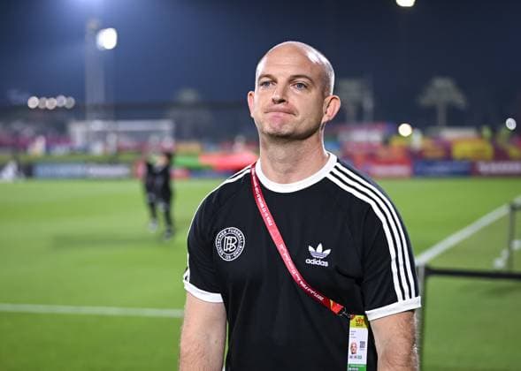 Football, Junior U 17 World Cup 2025 Doha Qatar Round of 16 15 11 2025 Match 83 Germany 0 1Burkina Faso Coach Marc Patrick Meister Germany pensive, his team eliminated from the tournament