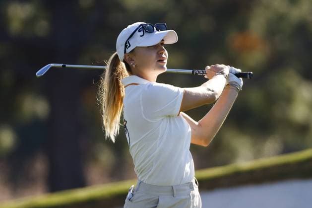 November 15, 2025, Belleair, Florida, USA: Nataliya Guseva swings on the 18th hole during round three of the Annika LPGA, Golf Damen tournament on Saturday, Nov. 15, 2025 in Belleair. Belleair USA - ZUMAs70_ 20251115_zan_s70_012 Copyright: xLuisxSantanax Belleair USA - ZUMA0840 20251115_zan_s70_012 Copyright: xIMAGO LuisxSantanax