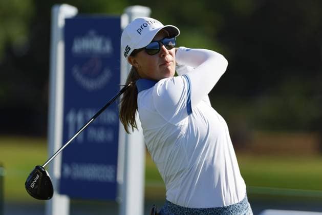 November 15, 2025, Belleair, Florida, USA: Jennifer Kupcho tees off on the 11th tee during round three of the Annika LPGA, Golf Damen tournament on Saturday, Nov. 15, 2025 in Belleair. Belleair USA - ZUMAs70_ 20251115_zan_s70_025 Copyright: xLuisxSantanax Belleair USA - ZUMA0840 20251115_zan_s70_025 Copyright: xIMAGO LuisxSantanax