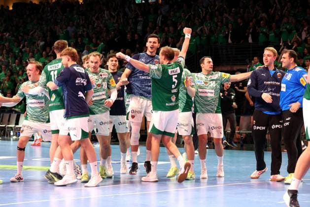 DEU, DHB, 1 HBL, Fuechse Berlin vs THW Kiel, 15 11 2025, Max Schmeling Halle, Berlin, DEU, DHB, 1 HBL, Fuechse Berlin vs THW Kiel, in the picture Fuechse player circle,Mathias Gidsel Fuechse Berlin 19 nordphotoxGmbHx xEngler nph00076