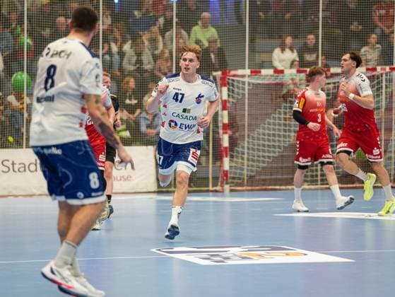 Dustin Kraus 1 VFL Potsdam, 47 cheers TuSEM Essen vs 1 VfL Potsdam, Handball, 2 Bundesliga, Matchday 11, Season 2025 2026, 15 11 2025 TuSEM Essen vs 1 VfL Potsdam, Handball, 2 Bundesliga, Matchday 11, Season 2025 2026, 15 11 2025 Essen Copyright: xEibner-Pressefoto DamianxKruczynx EP_DKI