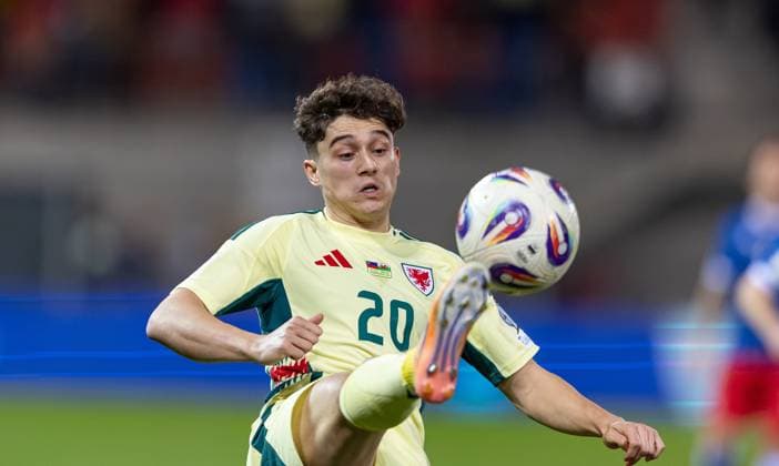 15 11 2025, Rheinpark Stadion, Vaduz, LIE, FIFA World Cup 2026 qualifier, Liechtenstein vs Wales, Group J, pictured Daniel James Wales Daniel James Wales during the FIFA World Cup 2026 qualifier group J match between Liechtenstein and Wales at the Rheinpark Stadion in Vaduz, Liechtenstein on 2025 11 15 Expa Vaduz  EP_rin