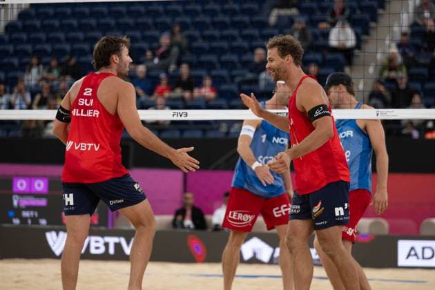 Beach Volleyball World Championships Adelaide, Australia 16 11 2025 ADELAIDE, AUSTRALIA NOVEMBER 16 Leo Dillier Player 2 SUI , Marco Krattiger Player 1 SUI during the Beach Volleyball World Championships at Adelaide on November 16, 2025 in Adelaide, Australia Copyright: xBEAUTIFULxSPORTS PeterxWeberx
