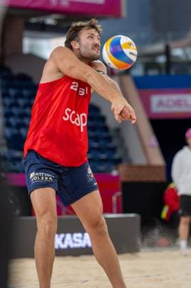 Beach Volleyball World Championships Adelaide, Australia 16 11 2025 ADELAIDE, AUSTRALIA NOVEMBER 16 Leo Dillier Player 2, SUI during the Beach Volleyball World Championships at Adelaide on November 16, 2025 in Adelaide, Australia Copyright: xBEAUTIFULxSPORTS PeterxWeberx