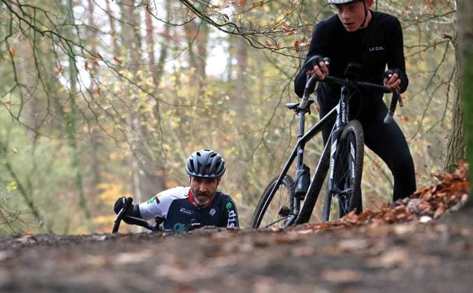 Stevens Cyclo Cross Cup elite field, masters and juniors on the Am Butterberg course in Elmshorn