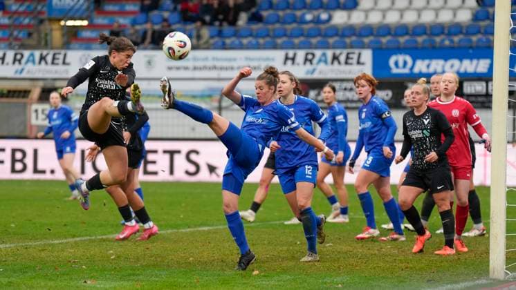 16 11 2025, Hänsch Arena, Meppen, GER, 2 Bundesliga, Women SV Meppen vs Viktoria Berlin, Chantal Schouwstra SV Meppen 20 DFL REGULATIONS PROHIBIT ANY USE OF PHOTOGRAPHS AS IMAGE SEQUENCES AND OR QUASI VIDEO Meppen Lower Saxony Germany Hänsch Arena