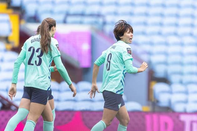 Aston Villa Women v London City Lionnesses Women s Super League 16 11 2025. GOAL scores 1-0 London City Lionesses midfielder Saki Kumagai (8) scores and celebrates during the Women s Super League match between Aston Villa Women and London City Lionnesses at Villa Park, Birmingham, England on 16 November 2025. Editorial use only DataCo restrictions apply See www.football-dataco.com , Copyright: xManjitxNarotrax PSI-23214-0008