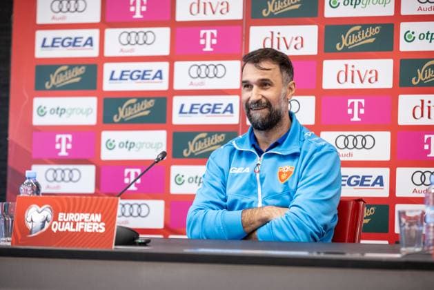 press conference, PK, Pressekonferenz of Montenegro National Football Team Head coach Mirko Vucinic speaks during the press conference on November 16, 2025 in Podgorica, Montenegro, ahead of the FIFA World Cup, WM, Weltmeisterschaft, Fussball 2026 qualifier match against Croatia. The football match between Montenegro and Croatia is on November 17.  StefanxIvanovic PIXSELL