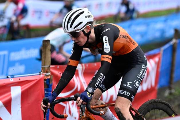 X2O Badkamers Trofee 2025-2026 Hamme HAMME, BELGIUM - NOVEMBER 16 : Brouwers Julie of Charles Liégeois Roastery Cx during the 3rd leg of the Flandriencross X2O Badkamers Trofee 2025-2026 a cyclocross race for Women Elite on November 16, 2025 in Hamme, Belgium, 16 11 2025 ( Hamme Belgium  Copyright: xPeterxDexVoechtx