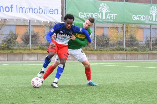 Soccer I Men I Season 2025 2026 I Regionalliga Nord I 19 Matchday I Hamburger SV II U21 HSC Hannover I 16 11 2025 Maurice Osei Boakye 11, HSV , Fabian Weigel 4, HSC For editorial use only Hamburg Stadion Hoheluft, Lokstedter Steindamm 87 Hamburg Germany Copyright: xLobeca RobertoxSeidelx