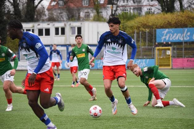 Soccer I Men I Season 2025 2026 I Regionalliga Nord I 19 Matchday I Hamburger SV II U21 HSC Hannover I 16 11 2025 Omar Abdel Megeed 22, HSV, from 1 Men For editorial use only Hamburg Stadion Hoheluft, Lokstedter Steindamm 87 Hamburg Germany Copyright: xLobeca RobertoxSeidelx