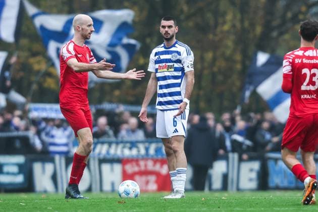 Sport, Football, FVN Niederreinpokal season 2025 2026 quarter-finals SV Sonsbeck MSV Duisburg 16 11 2025, Willy Lemkens Sportpark Rasim Bulic MSV Duisburg, 6 Sonsbeck Willy Lemkens Sportpark Nordrhein Westfalen Germany