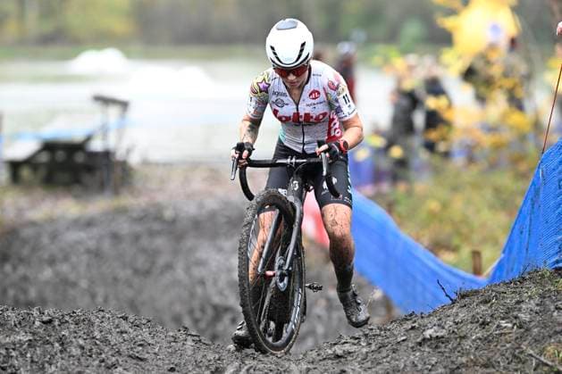 X2O Badkamers Trofee 2025-2026 Hamme HAMME, BELGIUM - NOVEMBER 16 : Crabbe Kiona of Athletes For Hope during the 3rd leg of the Flandriencross X2O Badkamers Trofee 2025-2026 a cyclocross race for Women Elite on November 16, 2025 in Hamme, Belgium, 16 11 2025 ( Hamme Belgium  Copyright: xPeterxDexVoechtx