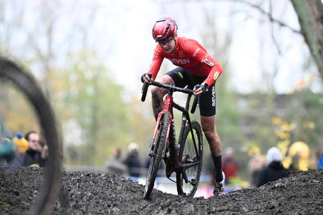X2O Badkamers Trofee 2025-2026 Hamme HAMME, BELGIUM - NOVEMBER 16 : Van Alphen Aniek of Seven Racing during the 3rd leg of the Flandriencross X2O Badkamers Trofee 2025-2026 a cyclocross race for Women Elite on November 16, 2025 in Hamme, Belgium, 16 11 2025 ( Hamme Belgium  Copyright: xPeterxDexVoechtx
