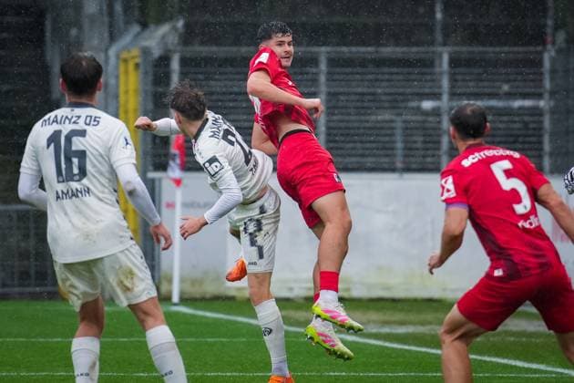 Germany, Football, Regionalliga Südwest, Season 2025 2026, Matchday 17 SC Freiburg II vs 1 FSV Mainz 05 II Dreisamstadion Freiburg Karl Steinmann SC Freiburg II, 33 Freiburg Dreisamstadion Baden Württemberg Germany Copyright: xFINLEYxMÖRCHx