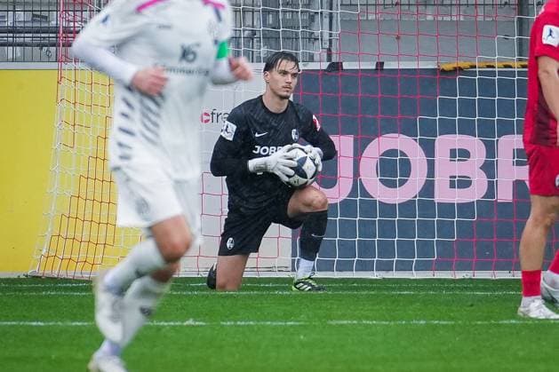 Germany, Football, Regionalliga Südwest, Season 2025 2026, Matchday 17 SC Freiburg II vs 1 FSV Mainz 05 II Dreisamstadion Freiburg Kilian Katz SC Freiburg II, 44 Freiburg Dreisamstadion Baden Württemberg Germany Copyright: xFINLEYxMÖRCHx
