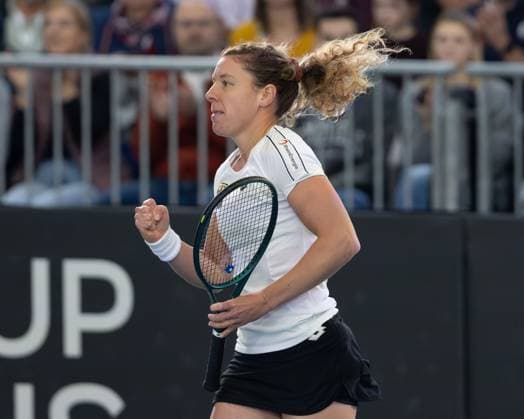 Billie Jean King Cup 2025 Play Offs, TC Ismaning, Munich, Germany, Team Germany, Anna Lena Friedsam makes a fist and cheers, cheers, joy, emotion Copyright: xJuergenxHasenkopfx