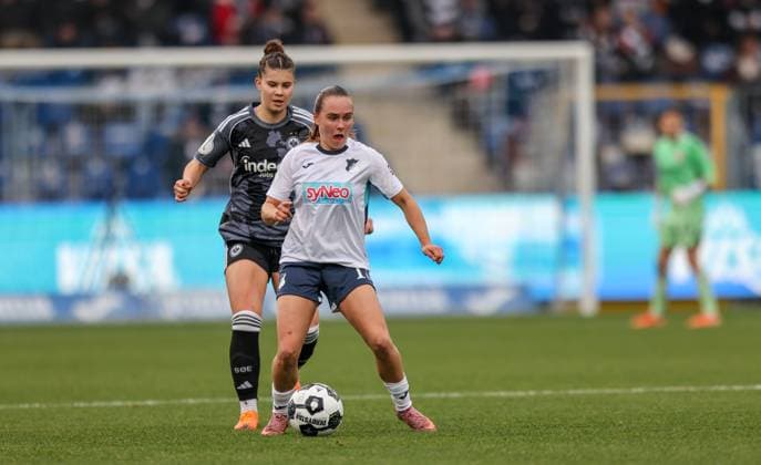 DEU, Wolfsburg, TSG Hoffenheim vs Eintracht Frankfurt, Womens DFB Cup, DFB, Season 2526, Dietmar Hopp Stadium, Round of 16 in the picture from l n r Noemi Ivelj Eintracht Frankfurt 4 , Marie Steiner Hoffenheim 19 DFB DFL REGULATIONS PROHIBIT ANY USE OF PHOTOGRAPHS AS IMAGE SEQUENCES AND OR QUASI VIDEO, 16 11 2025 Copyright: HMBxMedia HendrikxHamelau