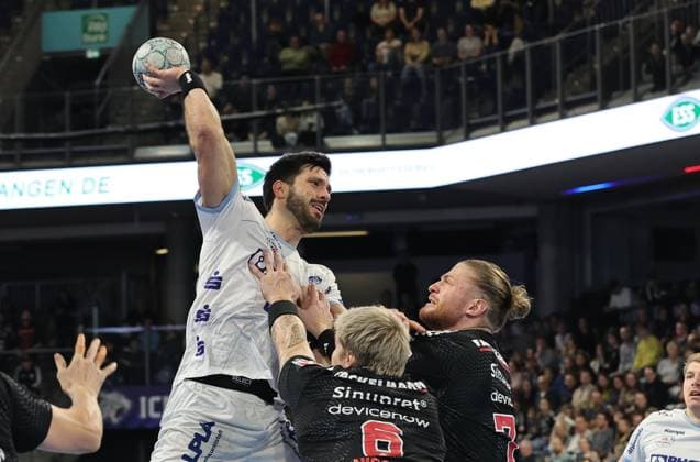 16 11 2025 Handball 1 Bundesliga DAIKIN HBL Season 2025 2026 12 Matchday HC Erlangen Metropolregion Nuremberg HCE TBV Lemgo Lippe DaMa xdaxmax Tim Suton 23, TBV Lemgo