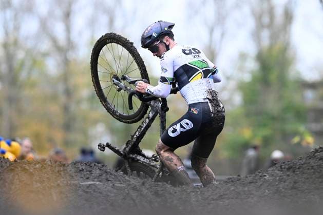 X2O Badkamers Trofee 2025-2026 Hamme HAMME, BELGIUM - NOVEMBER 16 : Strohmeyer Andrew of Cxd Trek Bikes during the 3rd leg of the Flandriencross X2O Badkamers Trofee 2025-2026 a cyclocross race for Men Elite on November 16, 2025 in Hamme, Belgium, 16 11 2025 ( Hamme Belgium  Copyright: xPeterxDexVoechtx