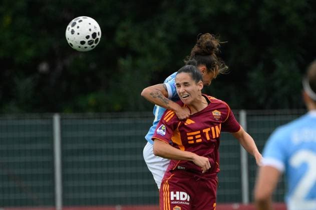 AS Roma s Evelyne Viens during the Italian Football Championship League A Women 2025 2026 match between AS Roma vs SS Lazio at the Tre Fontane stadium on 16 November 2025.  Copyright: xFabrizioxCorradetti IPAxSportx xipa-agency.netx xx IPA_68023823 IPA_Agency_IPA68023823