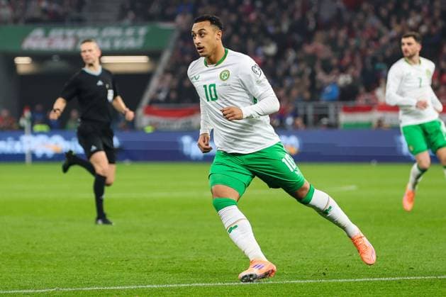 2026 FIFA World Cup, WM, Weltmeisterschaft, Fussball Qualifier Group F, Puskas ArÃ Adam Idah reacts after his goal is ruled out for offside 16 11 2025  Copyright: x INPHO RyanxByrnex RB2_4763